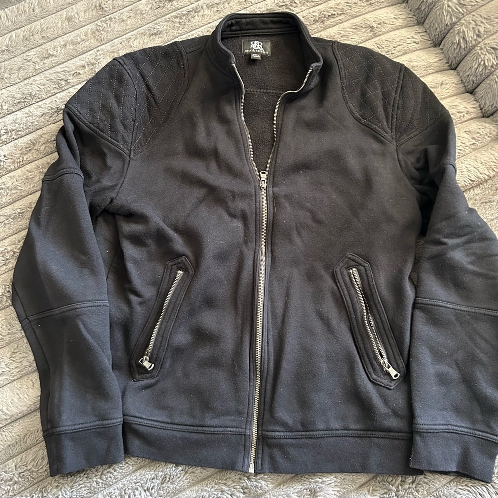 Black Full-Zip Rock & Republic Jacket Sz Lg with zipper flaw (see description)